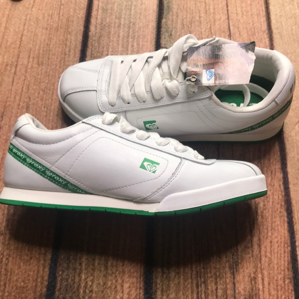 Roxy Quicksilver Galaxy white sneakers